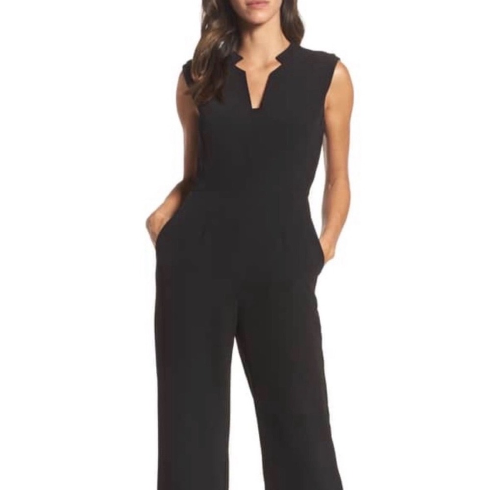 Tahari Arthur S Levine Black Sleeveless Notched Neck Wide Leg Jumpsuit Size 16